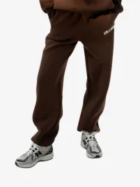 The Lola Club Dames Joggingbroek Jane Brown	